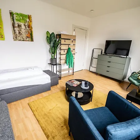 Modernisierte Haushaelfte Mit 4 Betten Apartment Brunsbuttel