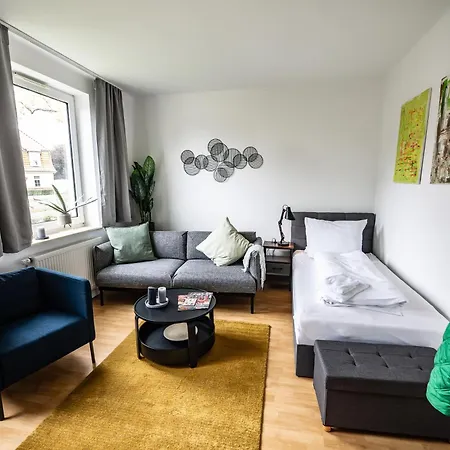 Apartment Modernisierte Haushaelfte Mit 4 Betten *