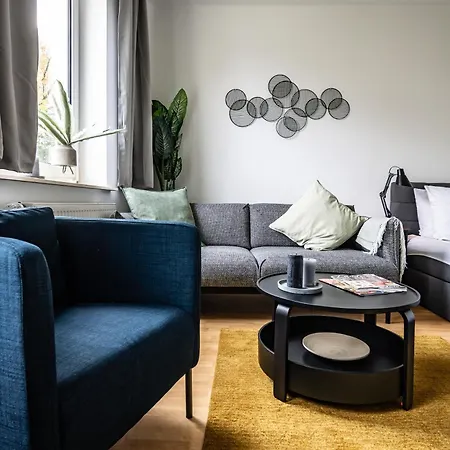 Apartment Modernisierte Haushaelfte Mit 4 Betten Brunsbuttel